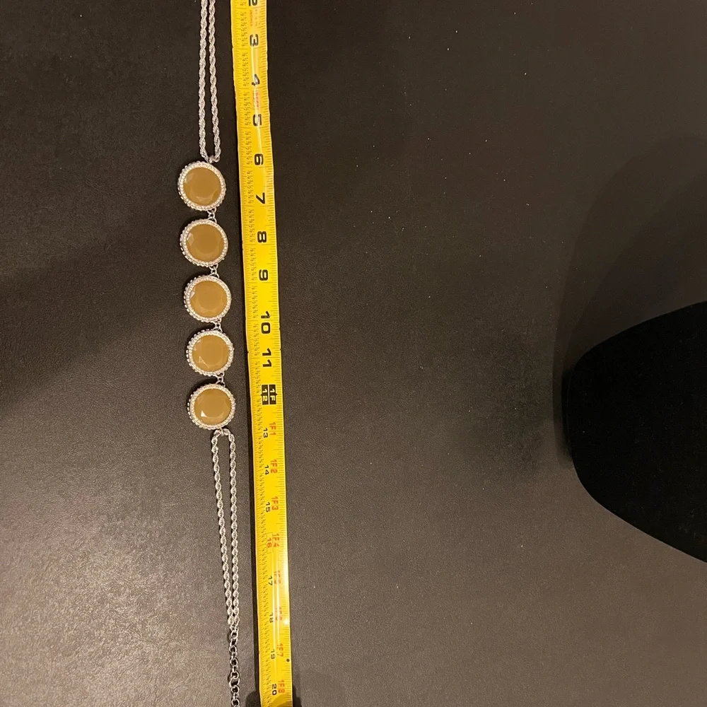 Banana Republic Necklace - Picture 4 of 4